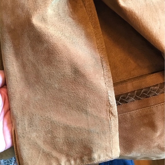 𝅺gorgeous vintage leather jacket, men’s size 42. Beautiful braided details. - Picture 6 of 11